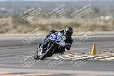 media/Jan-15-2026-Racers Edge (Thu) [[dfebeb70ab]]/3-B Group/Session 2 (Turn 11)/